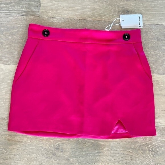 Walter Baker Lipstick Katarina Skirt Women's size 4 NWT - BARBIE style - Picture 3 of 6